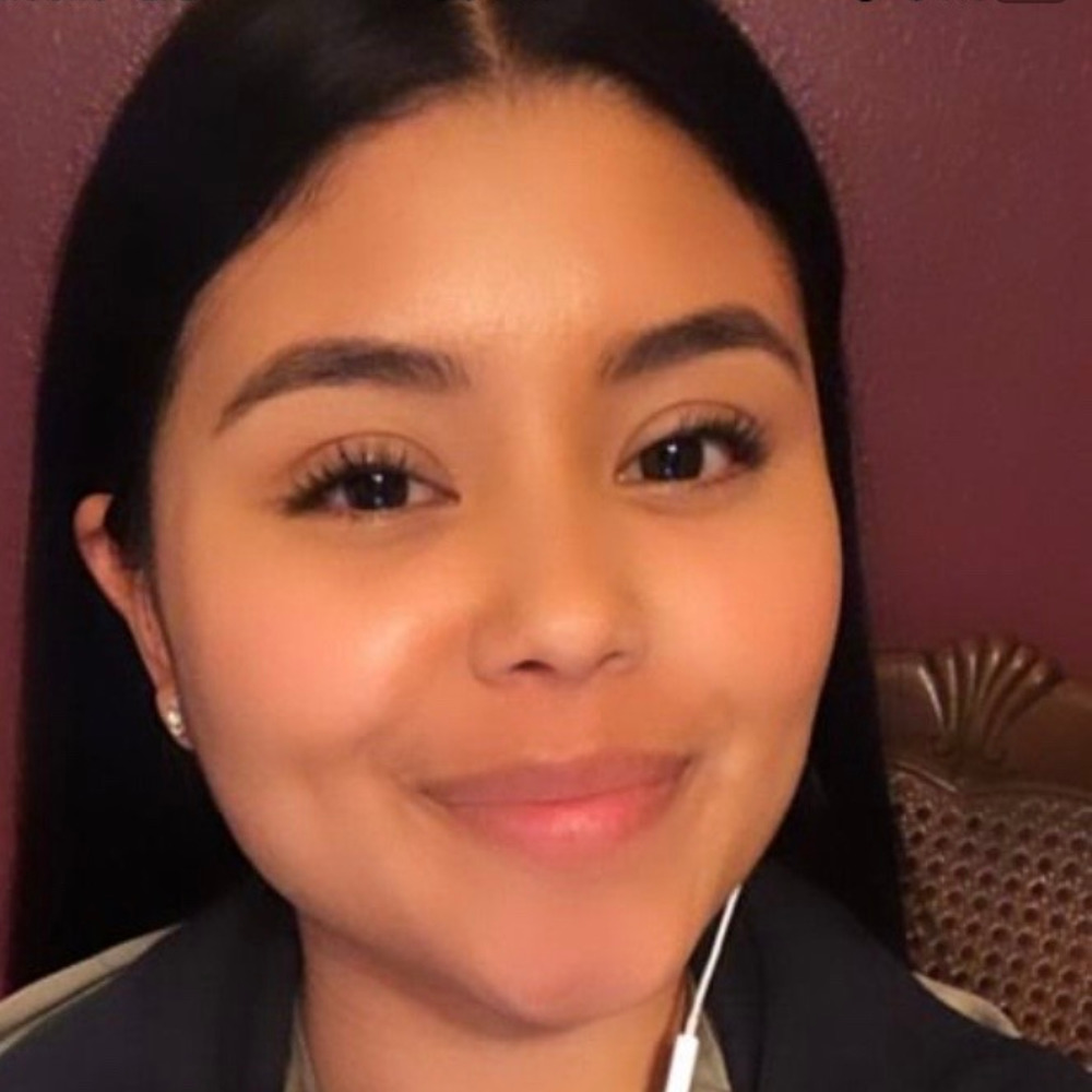Meet your Posher, Vanessa
